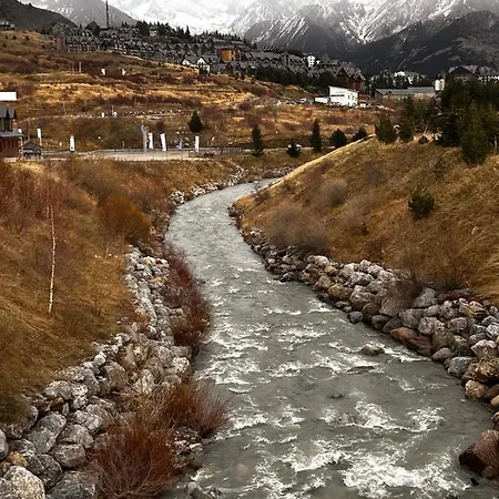 Valle Del Tena Rural Apartman Formigal